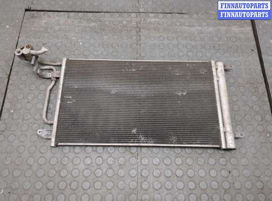 Радиатор кондиционера OP2355633 на Opel Vectra C 2002-2008