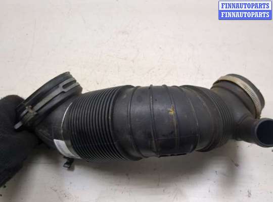 купить Патрубок корпуса воздушного фильтра на Volkswagen Passat 6 2005-2010