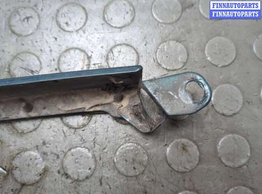 купить Ресничка под фару на Mercedes 124 E 1993-1995