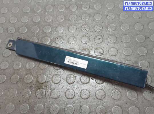 купить Ресничка под фару на Mercedes 124 E 1993-1995