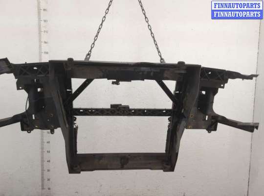 Панель передняя (телевизор) на Infiniti QX56 (JA60)