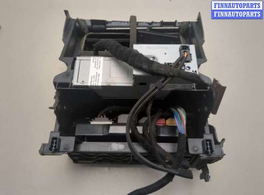 купить Кнопка аварийки на Audi Q7 2005-2015