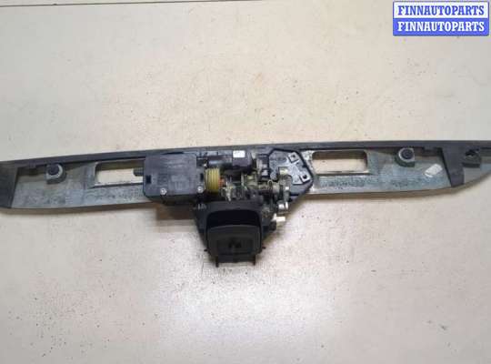 купить Ручка крышки багажника на Mercedes E W211 2002-2009