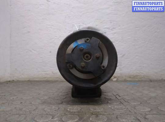 Компрессор кондиционера OP2386780 на Opel Astra J 2010-2017