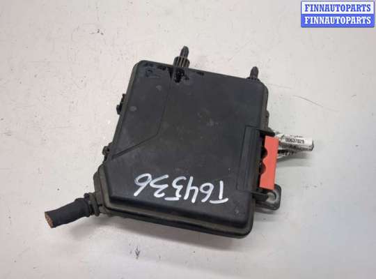 Блок предохранителей RN1601462 на Renault Laguna 3 2007-2015