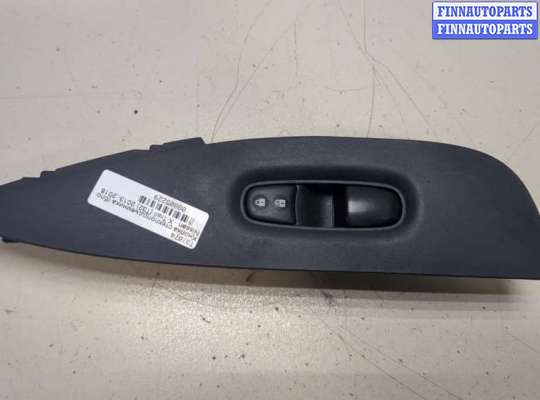 купить Кнопка стеклоподъемника (блок кнопок) на Nissan X-Trail (T32) 2013-
