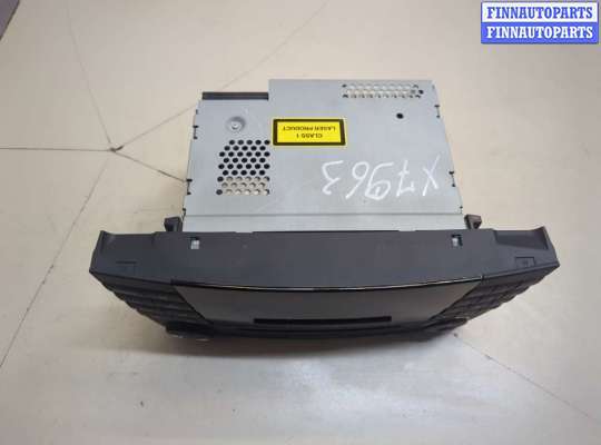 купить Магнитола на Mercedes CLS C219 2004-2010