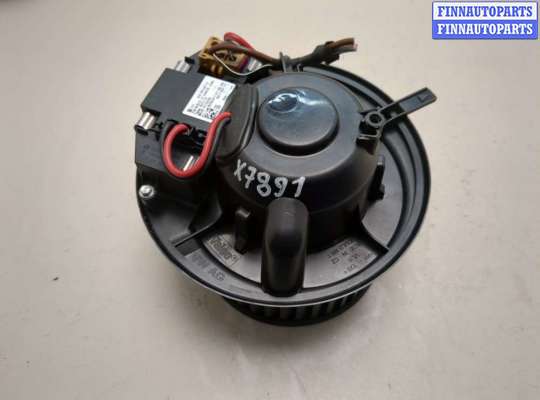 Купить Двигатель отопителя (моторчик печки) на Skoda Octavia (A5) 2004-2013 Двигатель отопителя (моторчик печки) SK509525 на Skoda Octavia (A5) 2004-2013