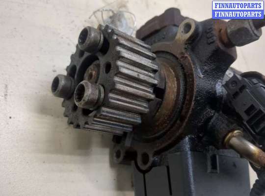 купить ТНВД на Volkswagen Caddy 2004-2015
