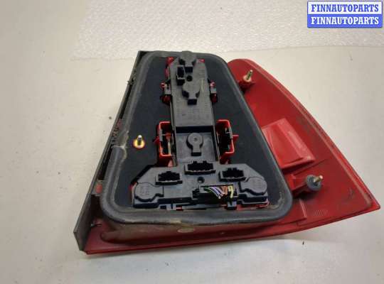 купить Фонарь (задний) на Volkswagen Bora 1998-2005