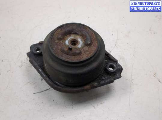 Подушка крепления двигателя MB1413326 на Mercedes ML W164 2005-2011