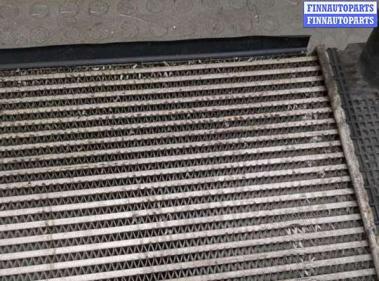 купить Радиатор интеркулера на Volkswagen Passat 7 2010-2015 Европа