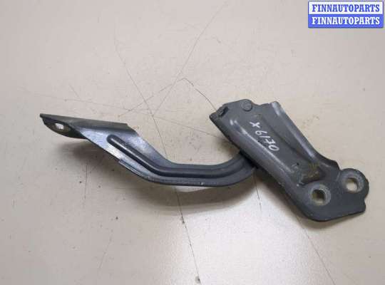 купить Петля капота на Ford Kuga 2016-2019