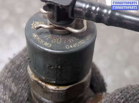 купить Форсунка топливная на Renault Scenic 2003-2009