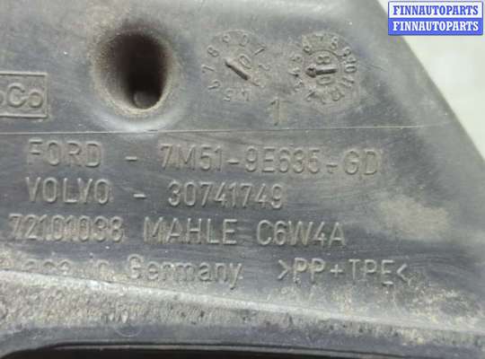 купить Воздухозаборник на Volvo S40 2004-2012