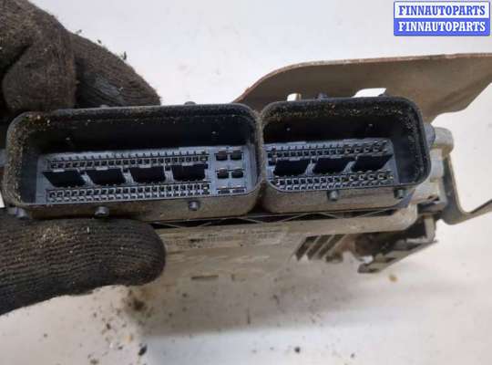 купить Блок управления двигателем на Volkswagen Caddy 2004-2015