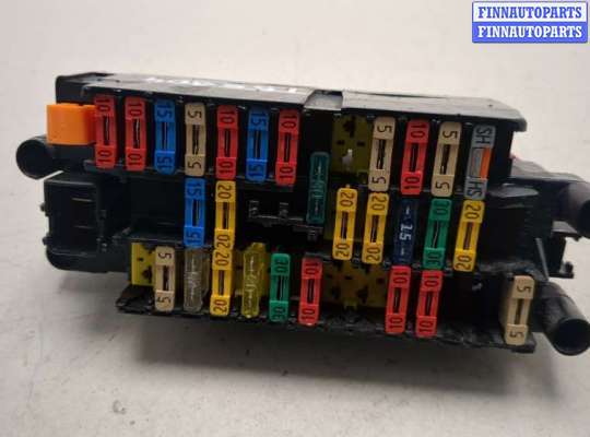 купить Блок предохранителей на Peugeot 406 1999-2004