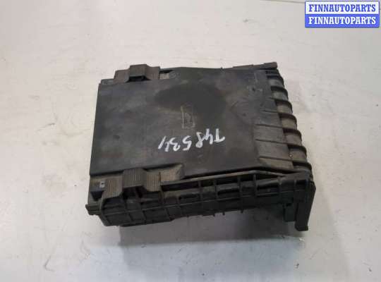 купить Блок предохранителей на Volkswagen Passat 7 2010-2015 Европа