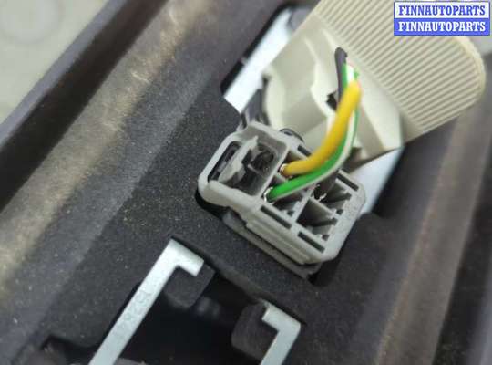 купить Фонарь (задний) на Volvo V70 2001-2008