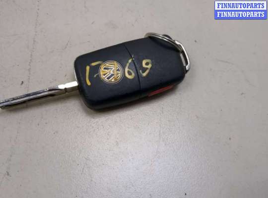 купить Ключ зажигания на Volkswagen Touareg 2007-2010