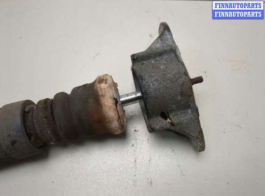 Стойка подвески амортизационная на Ford C-Max I