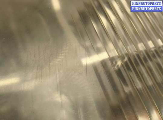 купить Фара (передняя) на Cadillac Escalade 2 2001-2006