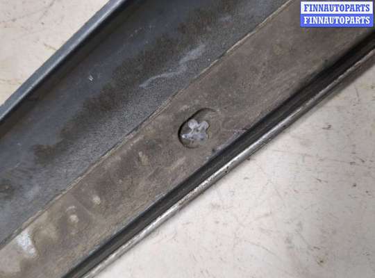 купить Молдинг двери на Volkswagen Passat 7 2010-2015 Европа