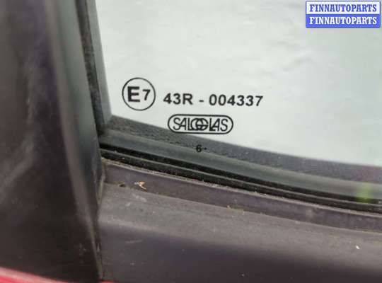 купить Стекло боковой двери на Renault Scenic 2009-2012