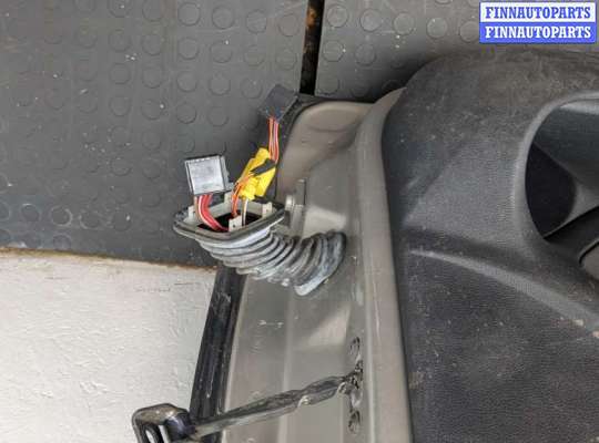 купить Дверь боковая (легковая) на Skoda Octavia (A5) 2004-2013