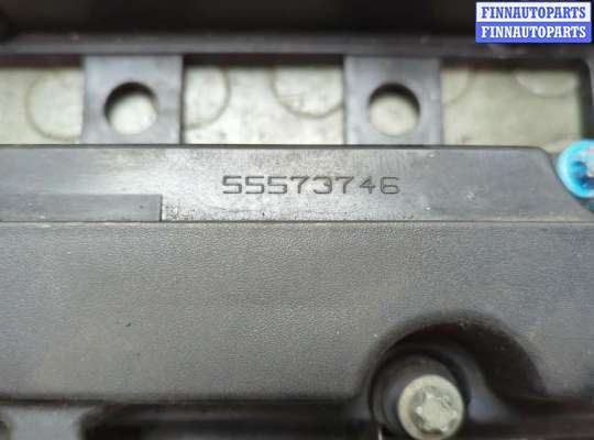 купить Крышка клапанная ДВС на Opel Zafira C 2011-2019