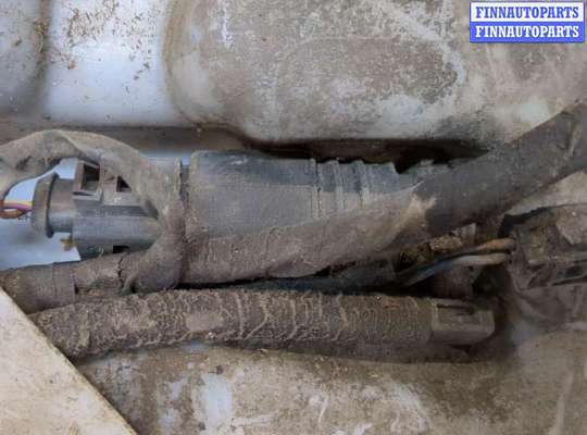 Бачок омывателя на Mercedes-Benz C (W203)