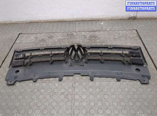 купить Решетка радиатора на Volkswagen Polo 2009-2014