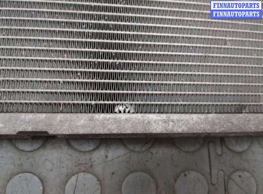 купить Радиатор охлаждения двигателя на Toyota Auris E15 2006-2012