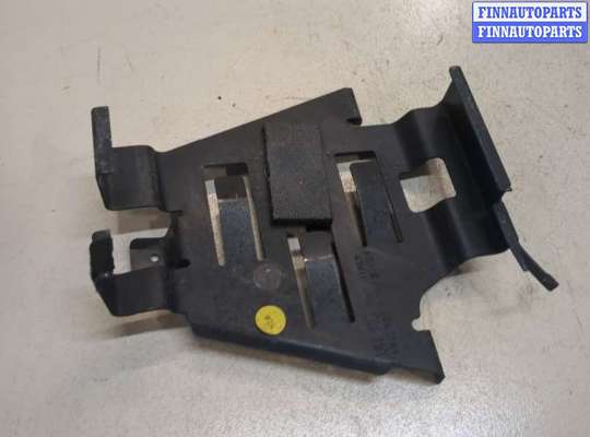 купить Кронштейн блока управления на Volkswagen Golf 5 2003-2009