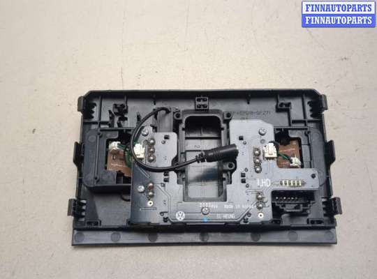 купить Фонарь салона (плафон) на Volkswagen Golf 7 2012-2020