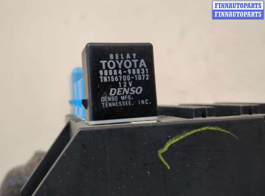 купить Блок реле на Pontiac Vibe 1 2002-2008