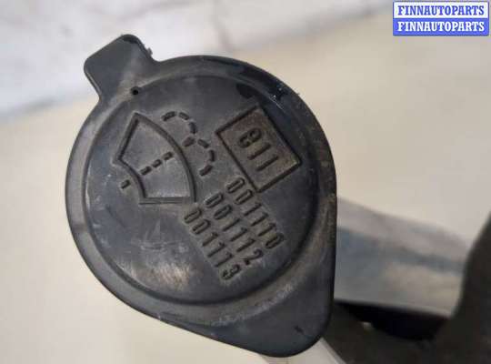 купить Горловина заливная бачка омывателя на Toyota RAV 4 2000-2005