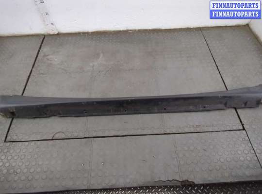 Накладка на порог NS906438 на Nissan Juke 2010-2019