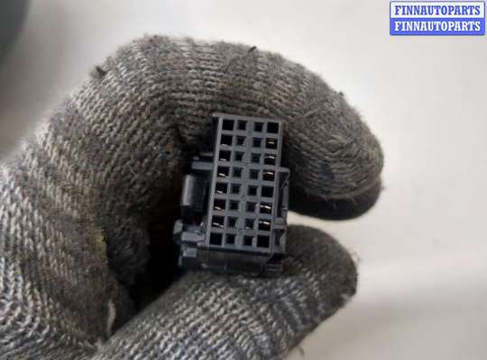 Зеркало боковое на Chevrolet Trailblazer I (GMT800)