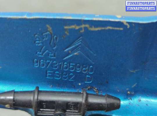 купить Петля капота на Citroen C3 picasso 2009-2017