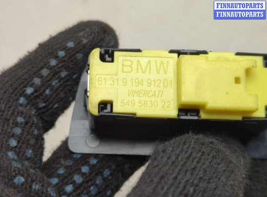 купить Кнопка открывания багажника салонная на BMW 5 F07 Gran Turismo 2010-2017