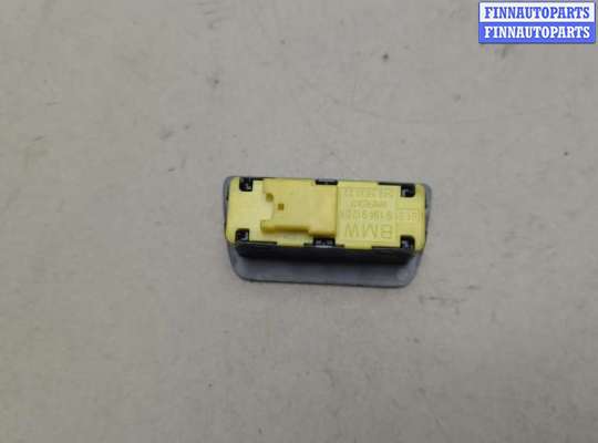 купить Кнопка открывания багажника салонная на BMW 5 F07 Gran Turismo 2010-2017