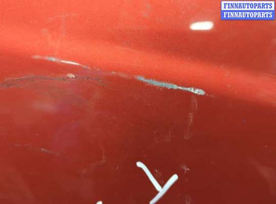 Капот на Suzuki SX4