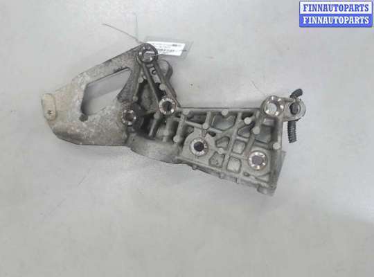 купить Кронштейн компрессора кондиционера на Renault Kangoo 1998-2008