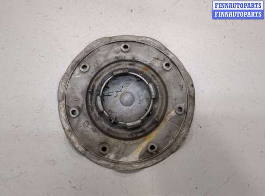 купить Колпачок литого диска на Volkswagen Golf 5 2003-2009