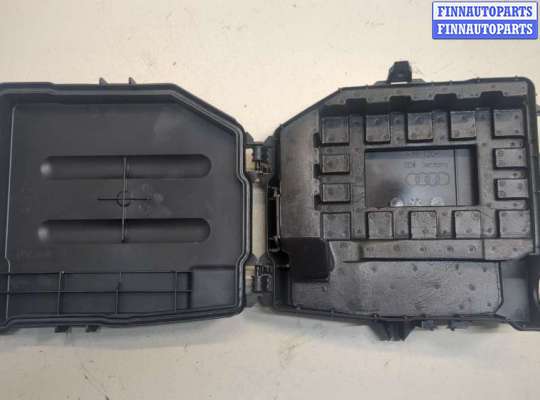 купить Кронштейн блока управления на Audi A8 (D3) 2002-2010