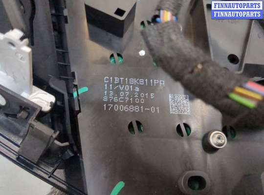 купить Панель управления магнитолой на Ford Fiesta 2012-2019