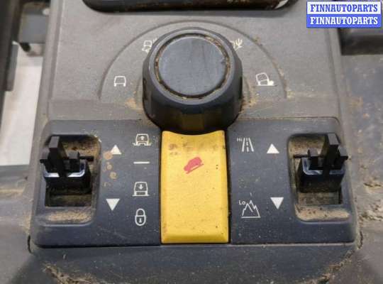 купить Рамка под кулису на Land Rover Discovery 3 2004-2009