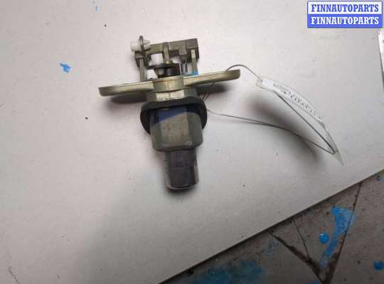купить Кнопка открывания багажника с крышки на BMW 3 E36 1990-2000