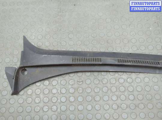 купить Жабо под дворники (дождевик) на Volkswagen Golf Plus